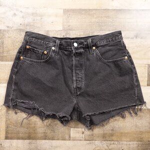 Levi’s 501 Cutoff Denim Shorts Women’s W32 Black Vintage Raw Hem